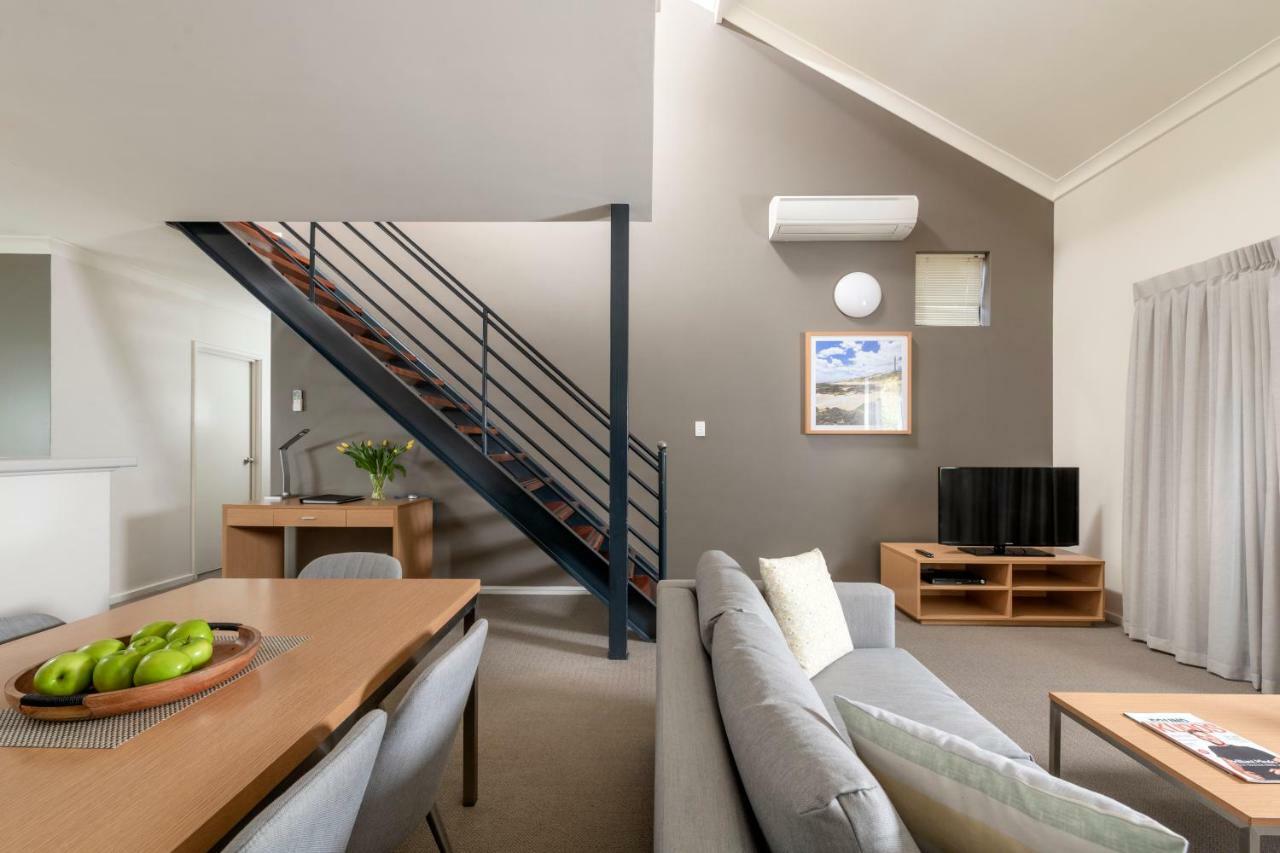 Quest Bunbury Aparthotel ภายนอก รูปภาพ